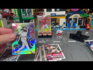 2026 Topps Series 2 blaster rip thumbnail